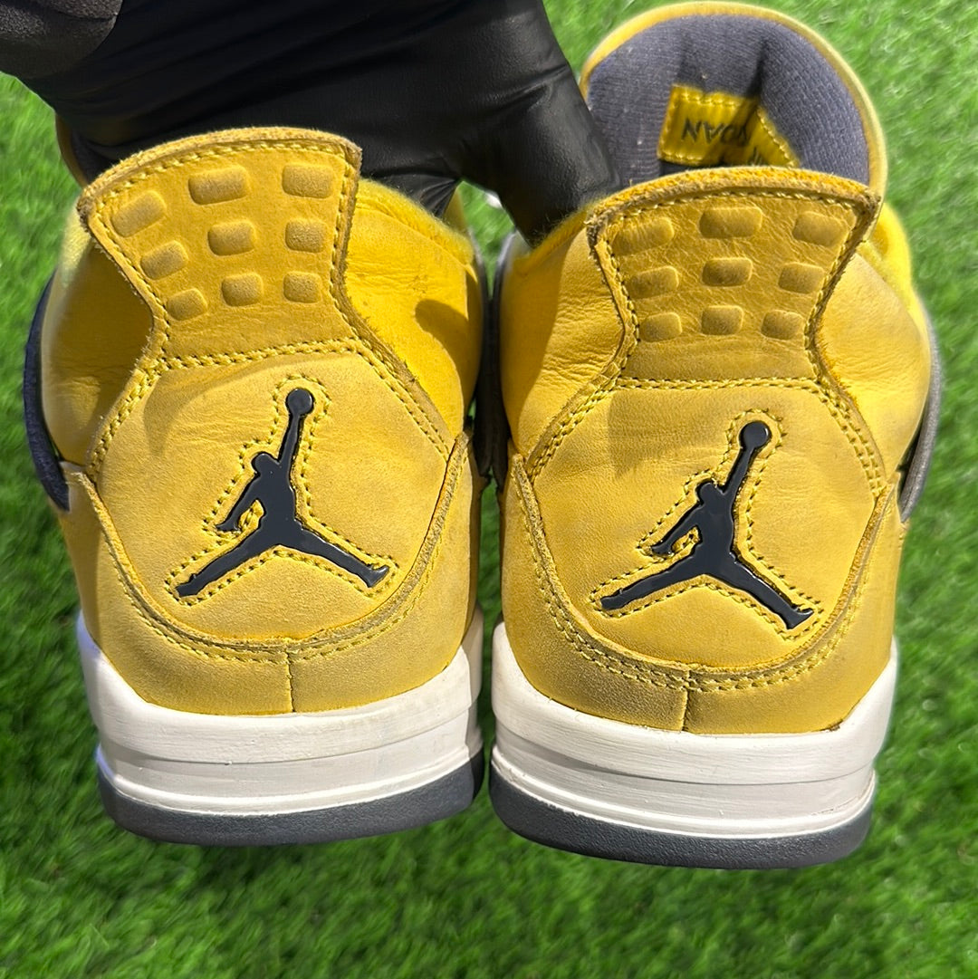 Air Jordan 4 Retro 'Lightning' 2021