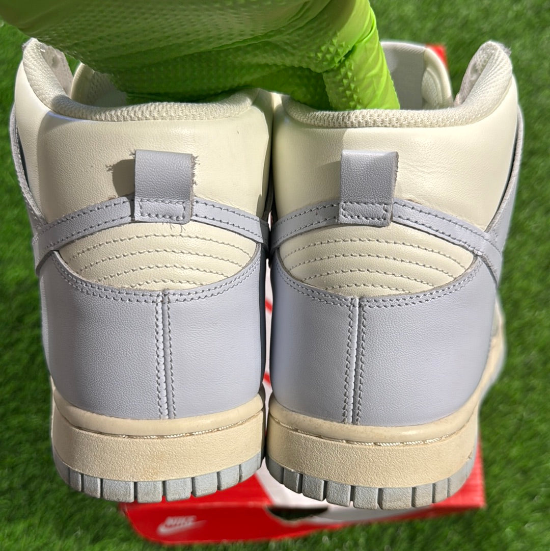Wmns Dunk High 'Football Grey' 8.5M/10W