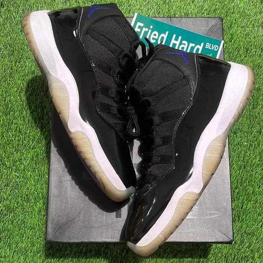 Air Jordan 11 Retro 'Space Jam' 2016