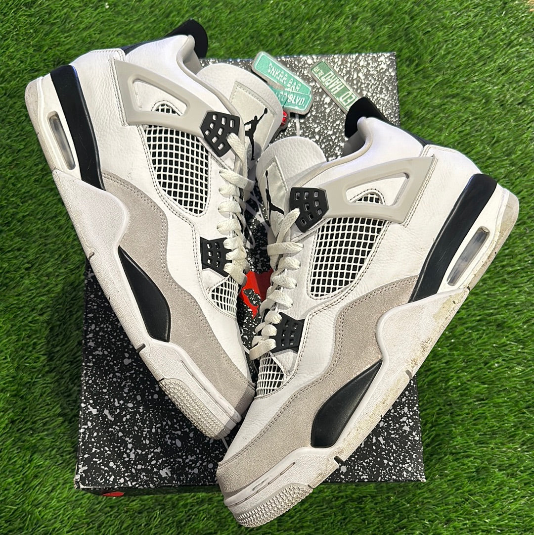 Air Jordan 4 Retro 'Military Black'