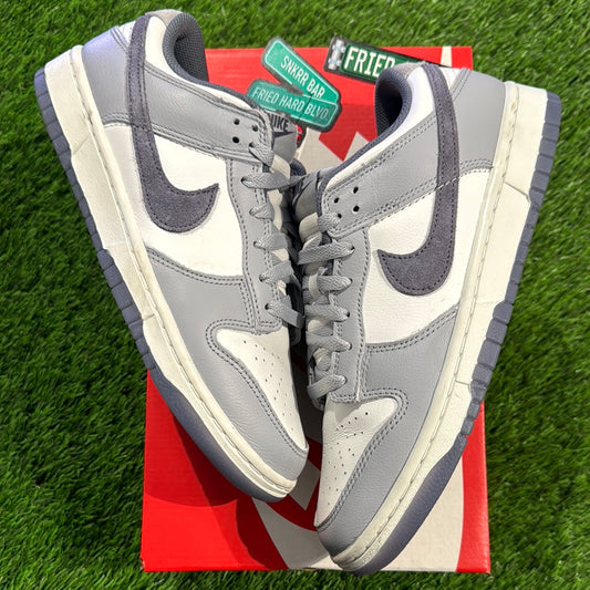 Dunk Low SE 'Light Carbon'