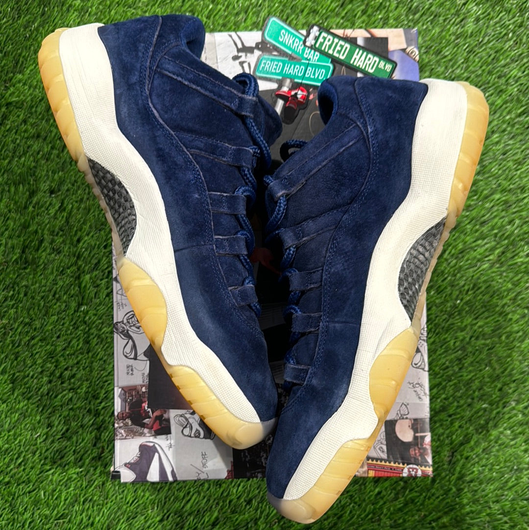 Air Jordan 11 Retro Low 'RE2PECT'