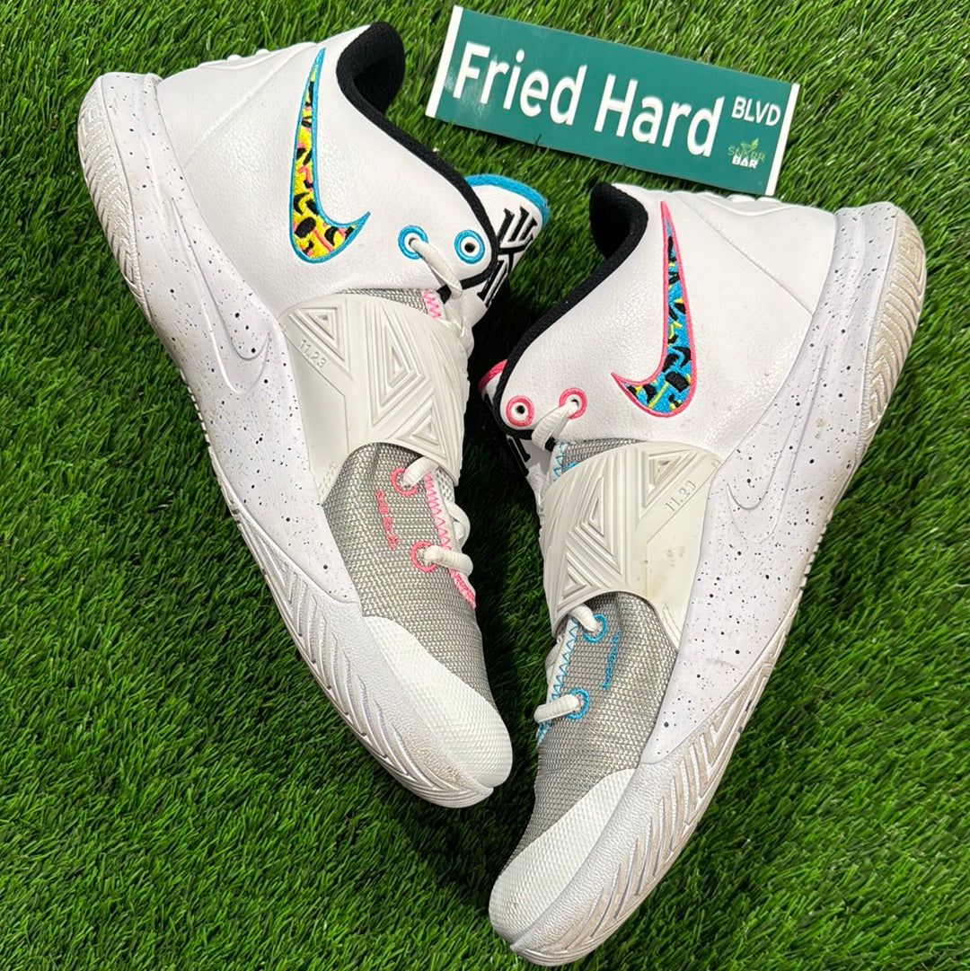 Kyrie Flytrap 3 'South Beach'
