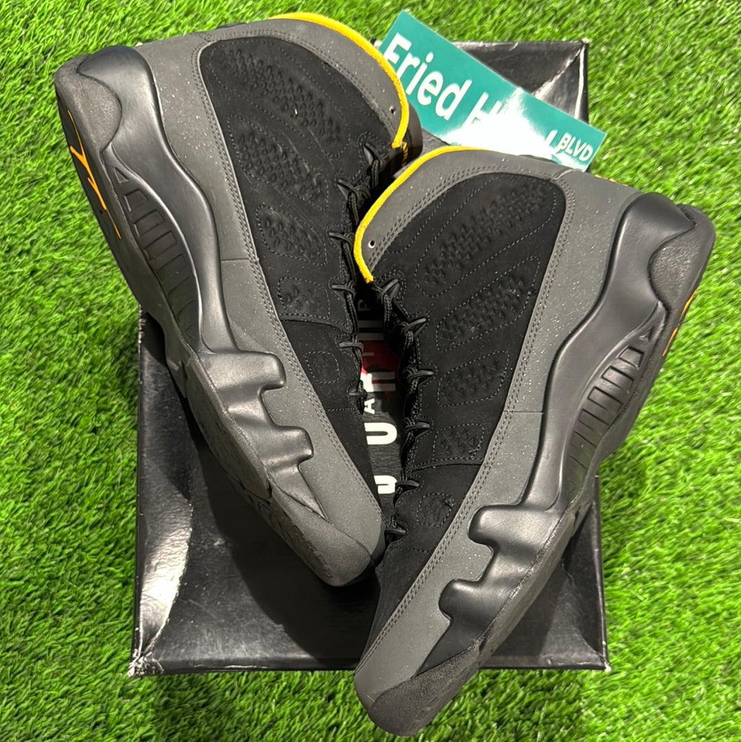 Air Jordan 9 Retro ‘Dark Charcoal University Gold’