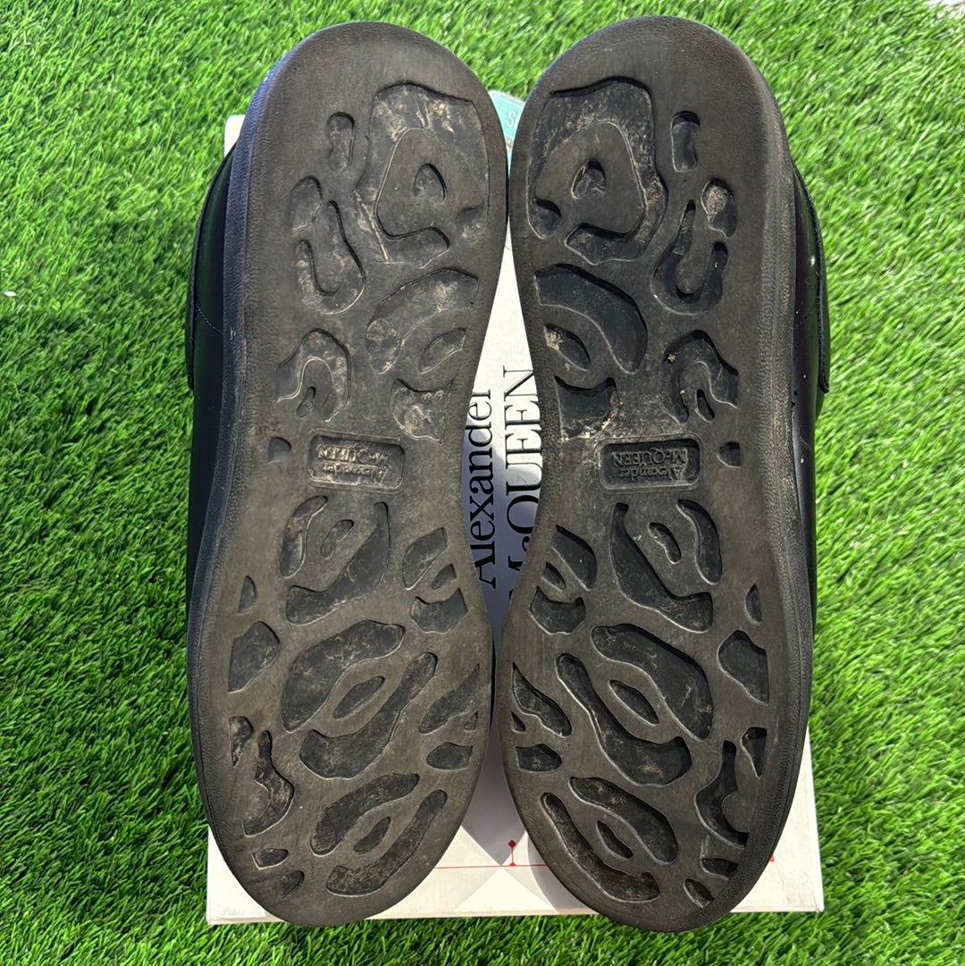 Alexander McQueen Oversized Sneaker 'All Black'