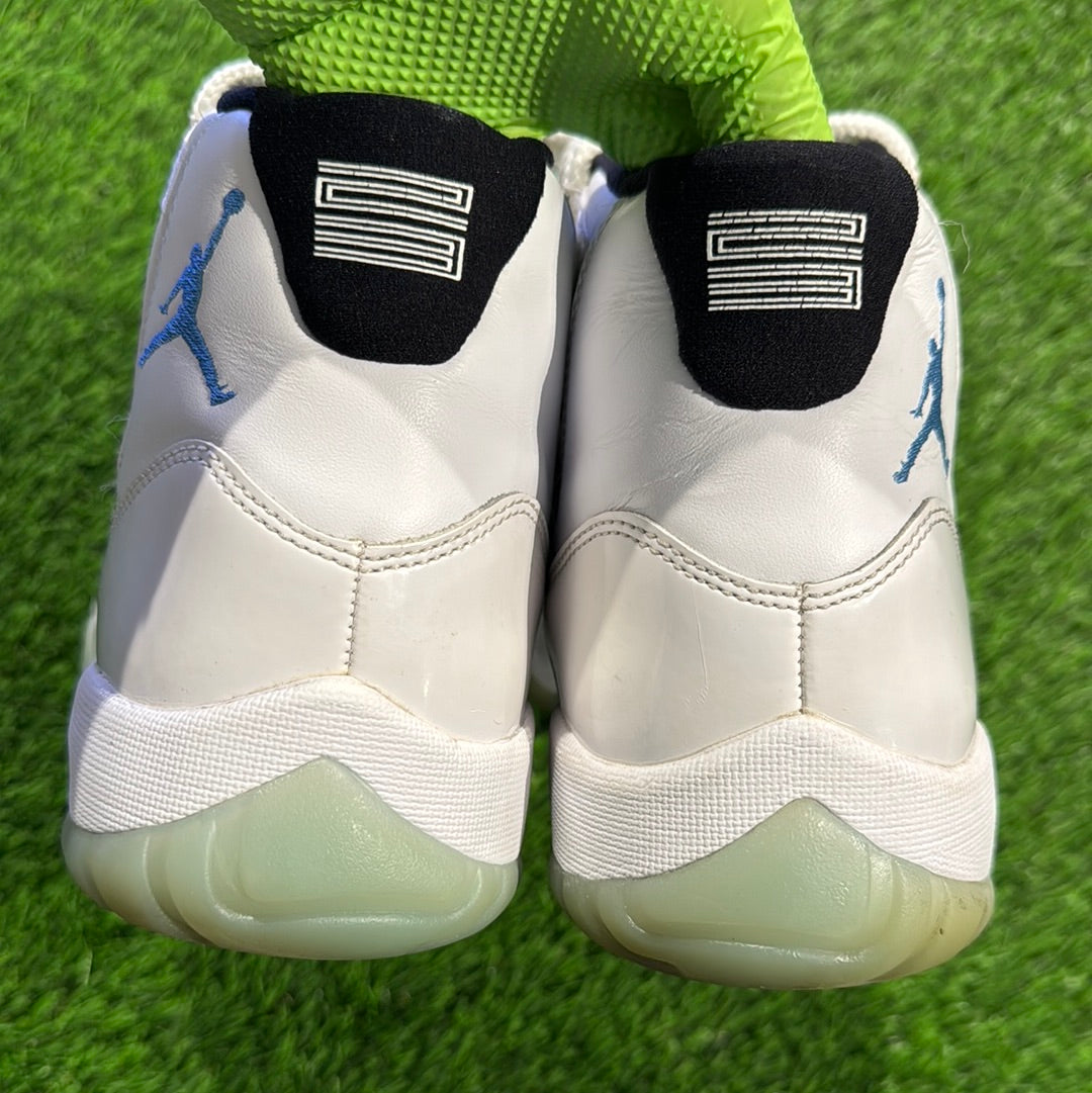 Air Jordan 11 Retro 'Legend Blue' 2014