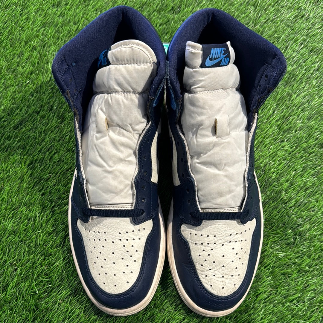 Air Jordan 1 Retro High OG 'Obsidian'