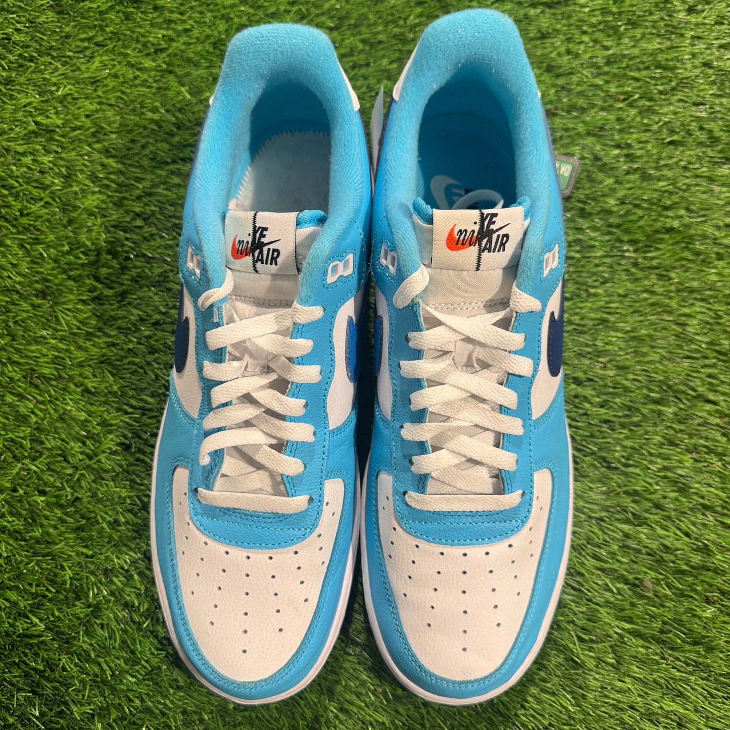 Air Force 1 '07 LV8 'Split - Light Photo Blue'