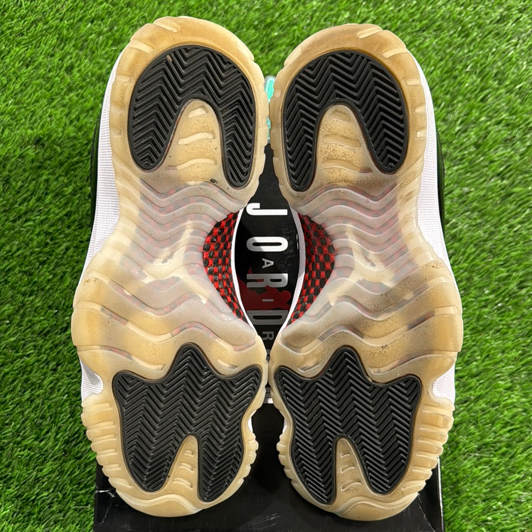 Air Jordan 11 Retro Low '72-10'