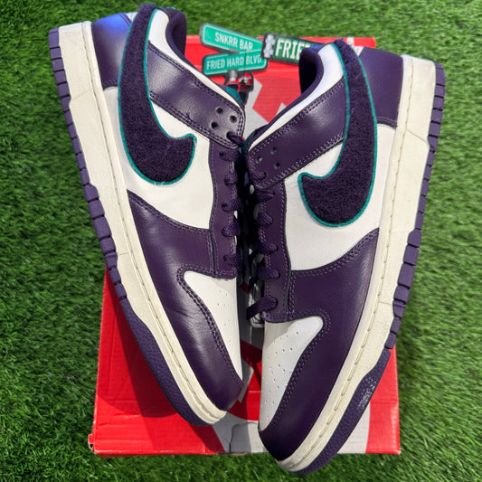 Dunk Low 'Chenille Swoosh - Grand Purple'