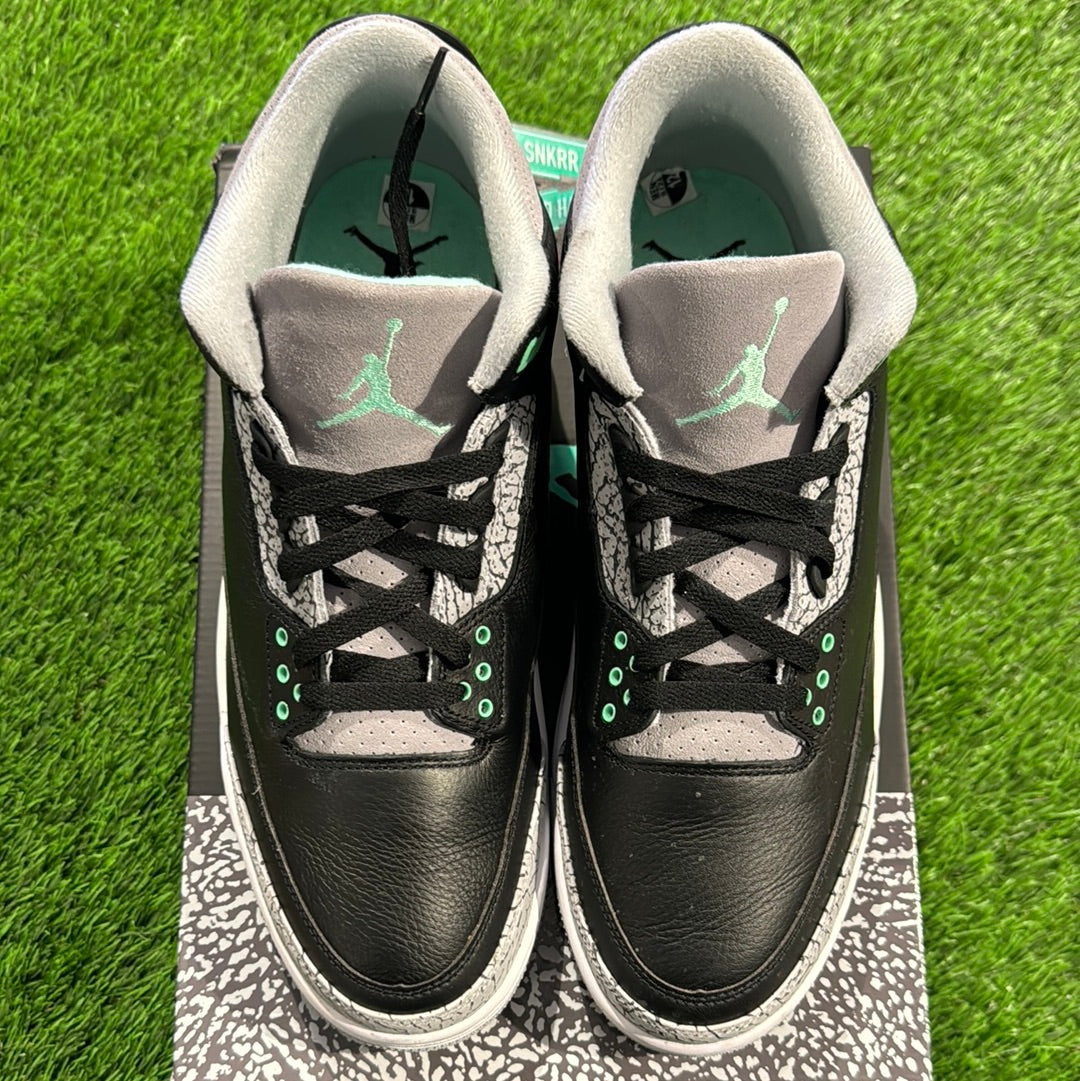 Air Jordan 3 Retro 'Green Glow'