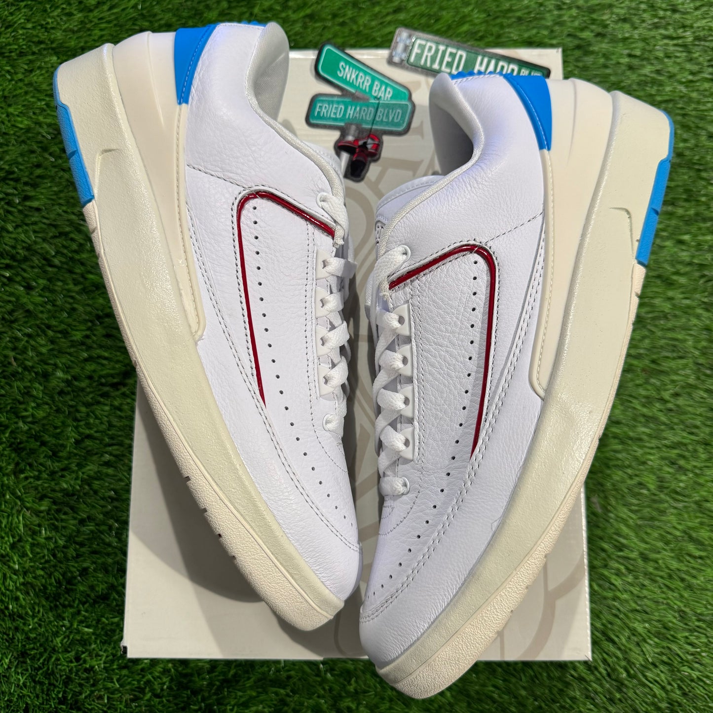 Wmns Air Jordan 2 Retro Low 'NC to Chi'