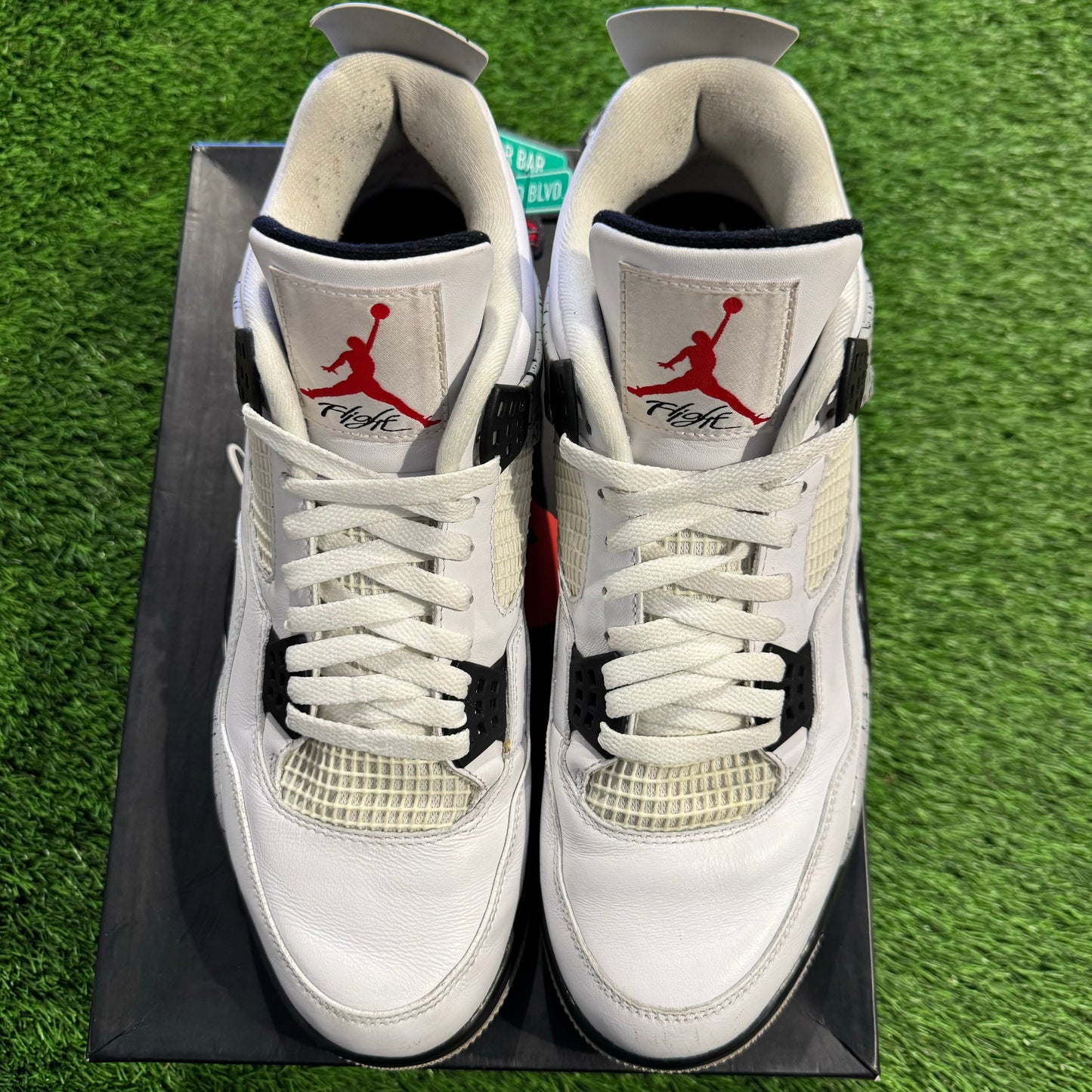 Air Jordan 4 Retro OG 'White Cement' 2016