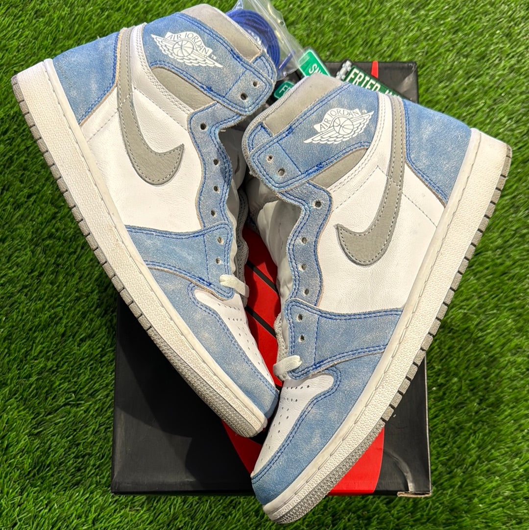 Air Jordan 1 Retro High OG 'Hyper Royal'