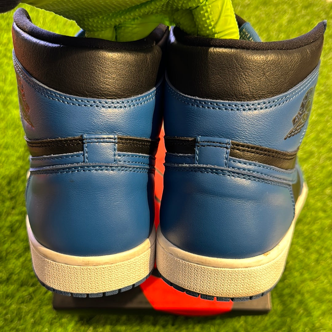 Air Jordan 1 Retro High OG 'Dark Marina Blue'