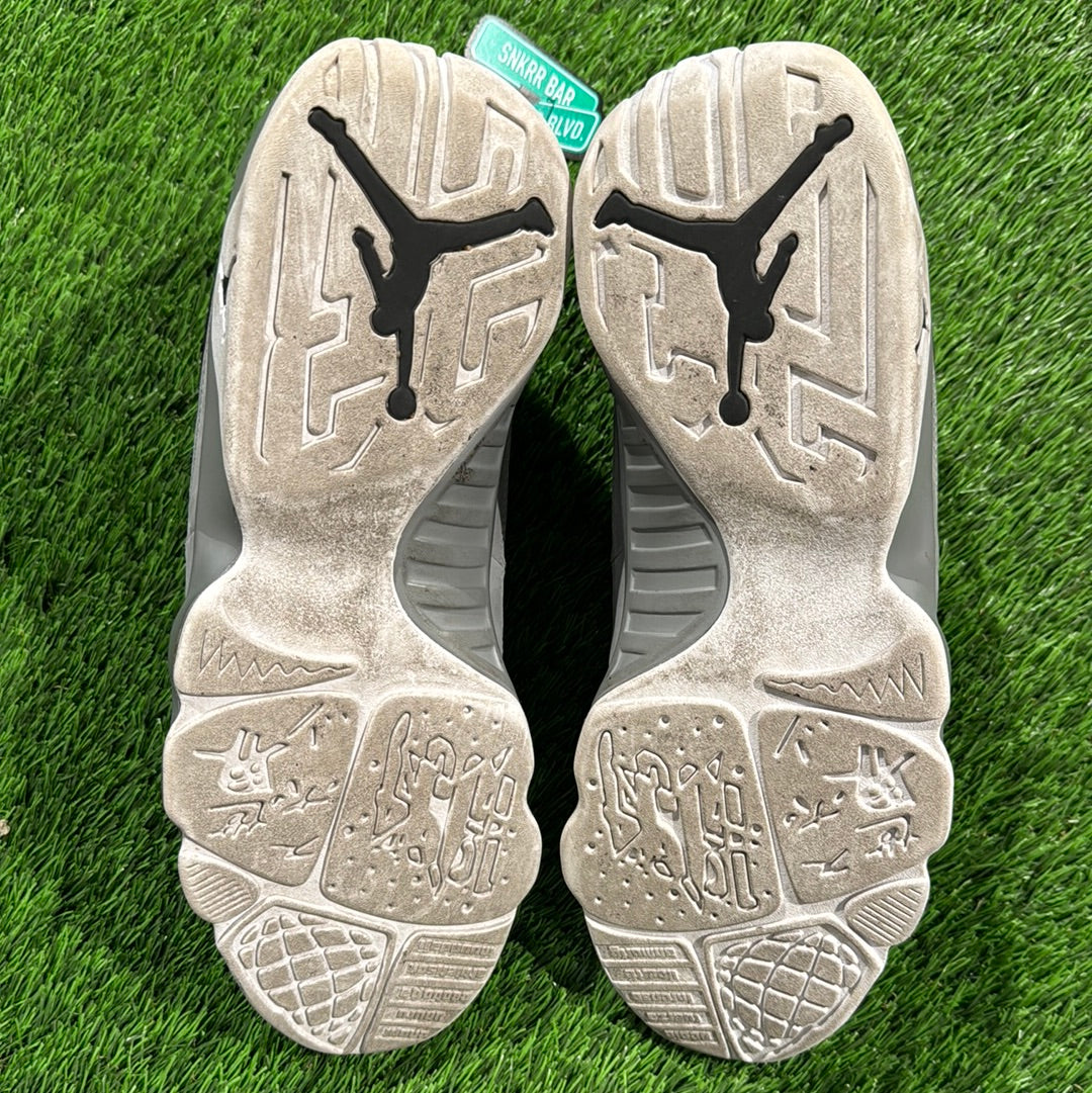 Air Jordan 9 Retro 'Particle Grey'