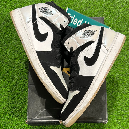 Air Jordan 1 Mid SE 'Diamond'