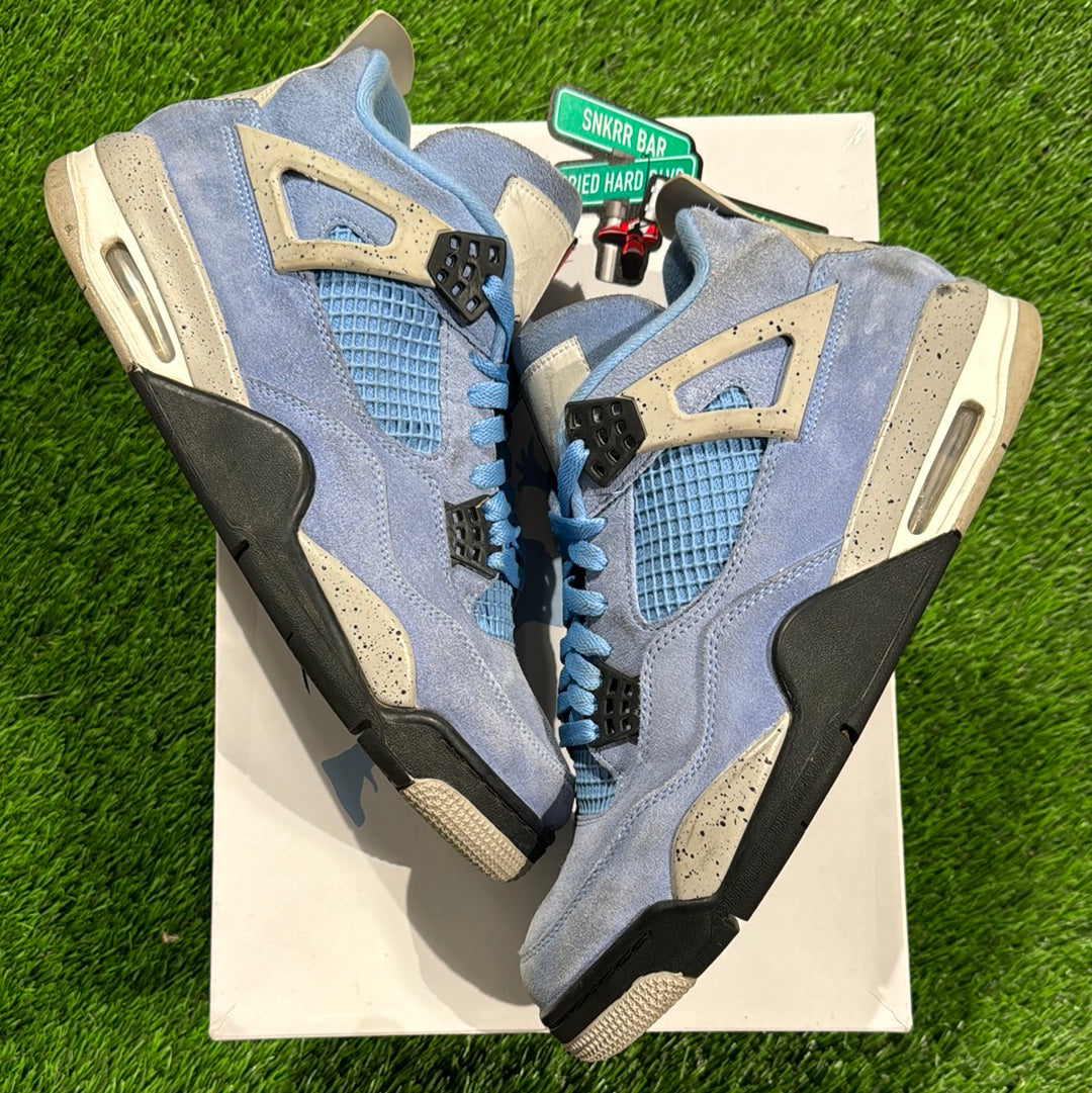 Air Jordan 4 Retro 'University Blue'