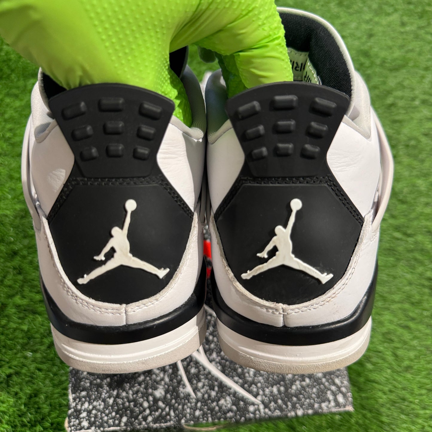 Air Jordan 4 Retro 'Military Black'