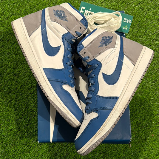 Air Jordan 1 Retro High OG 'True Blue'