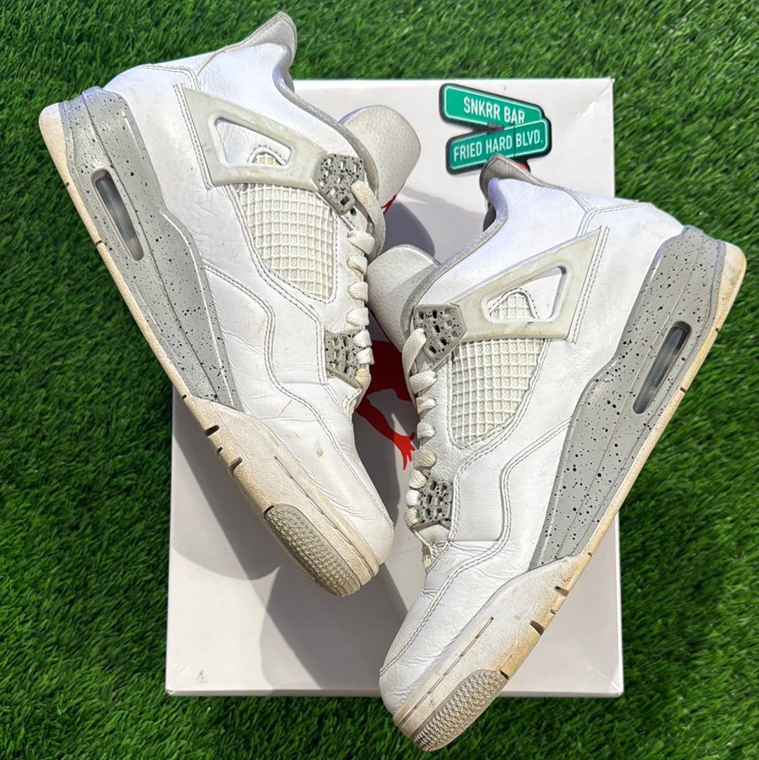 Air Jordan 4 Retro 'White Oreo'