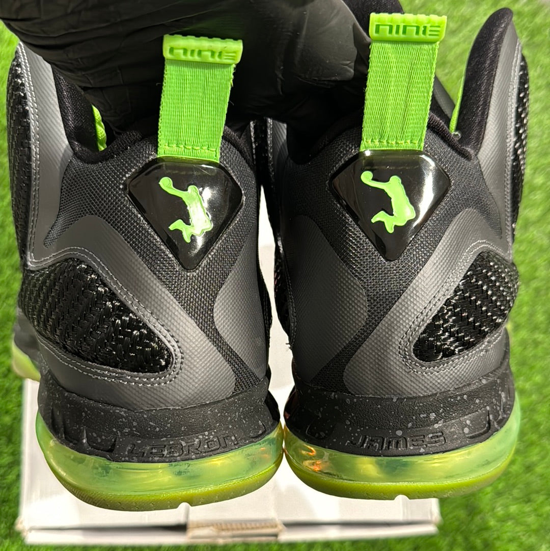LeBron 9 'Dunkman'
