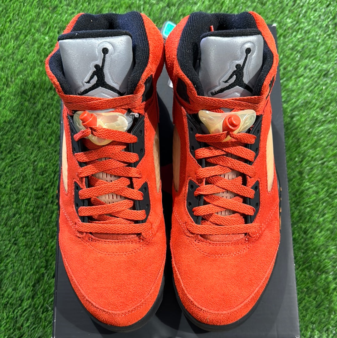 Wmns Air Jordan 5 Retro 'Dunk on Mars'