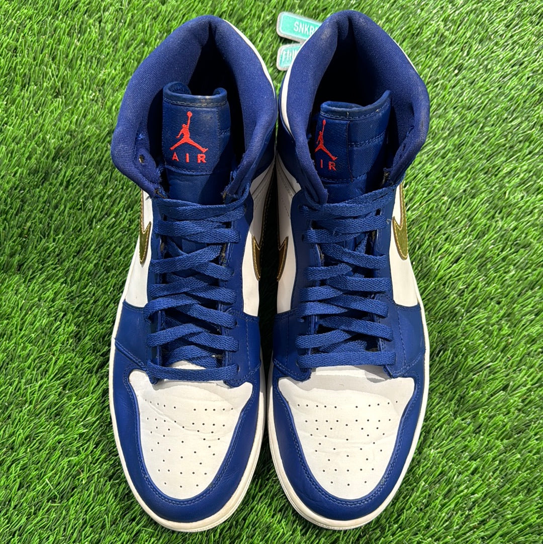 Air Jordan 1 Retro High 'Gold Medal'