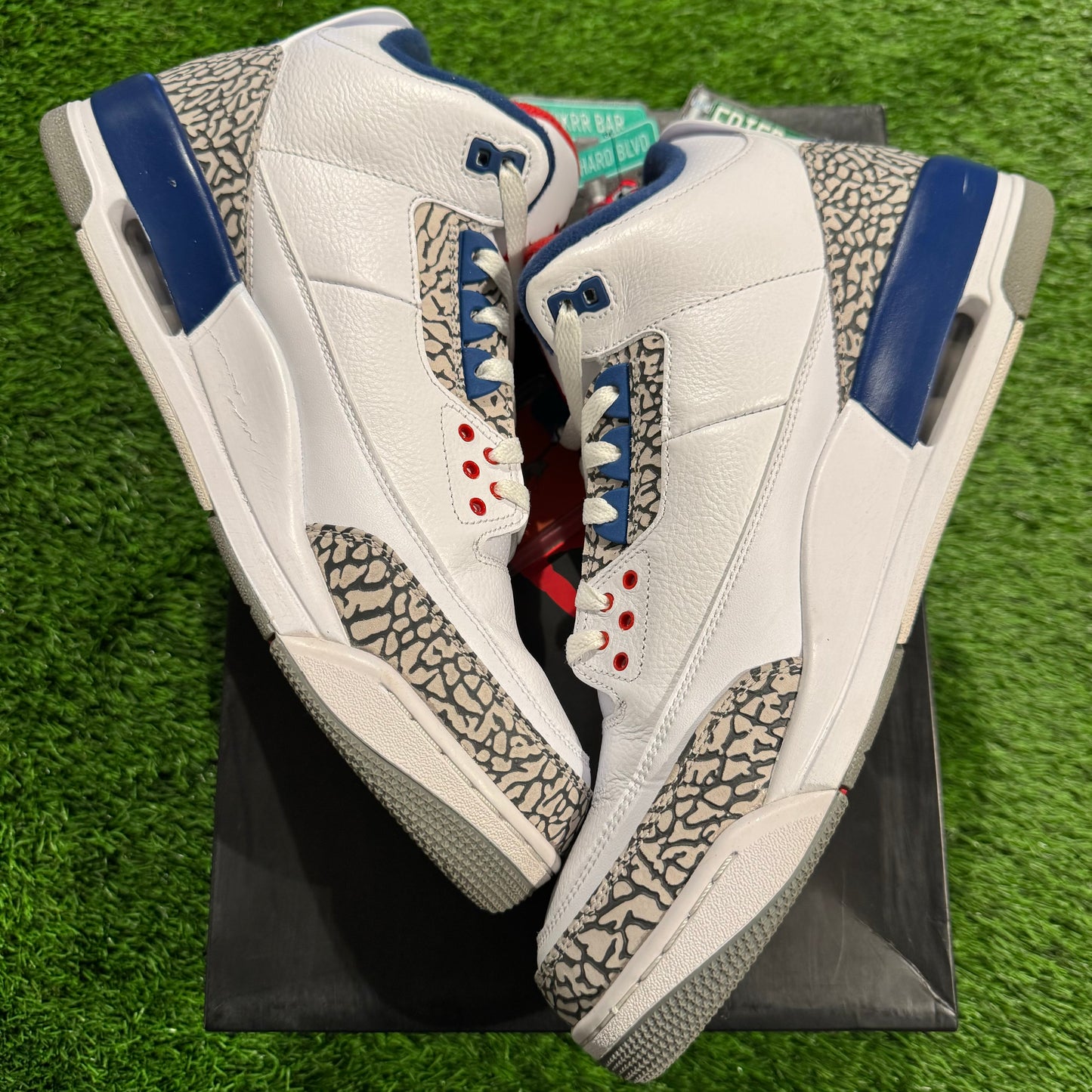 Air Jordan 3 Retro OG 'True Blue' 2016
