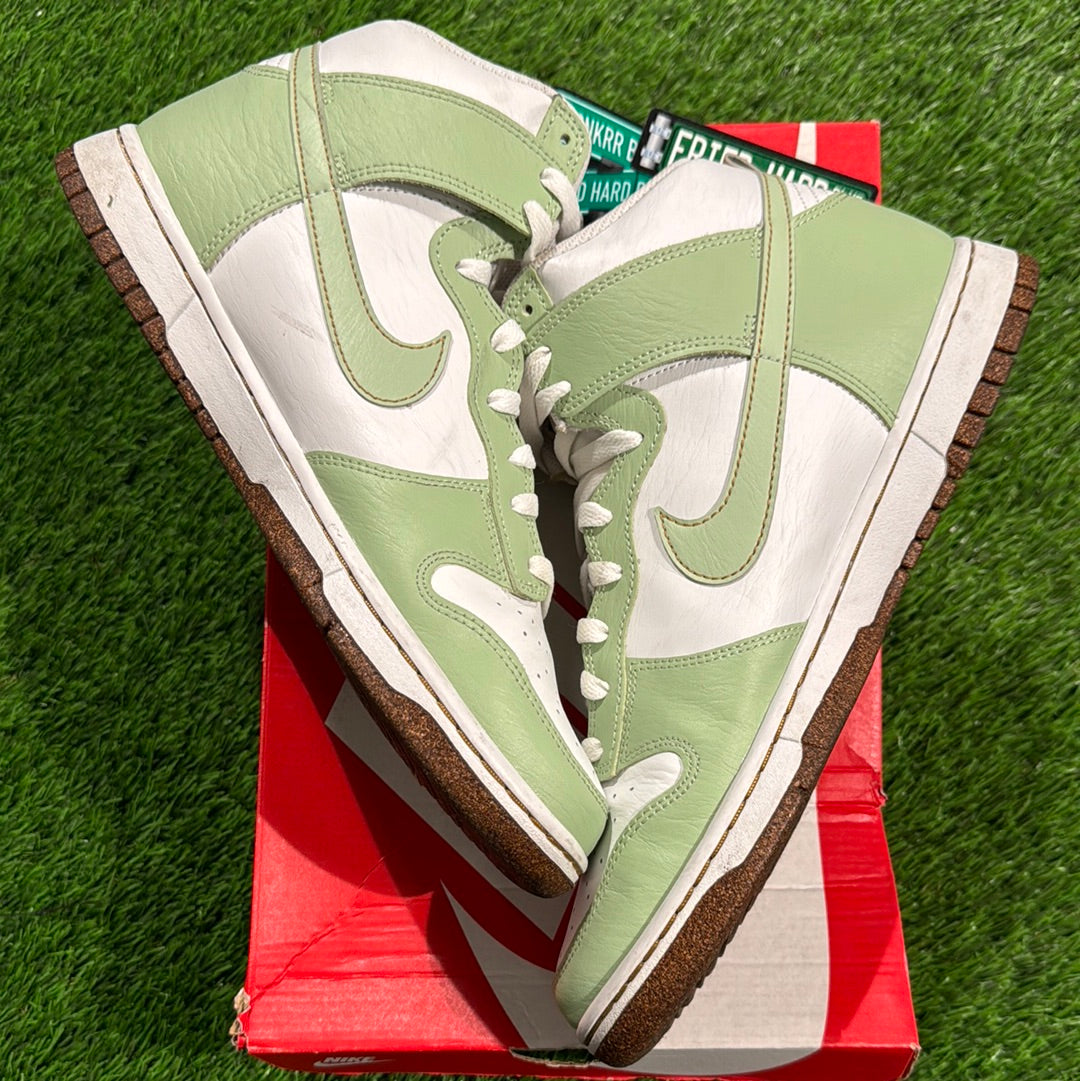 Dunk High SE 'Inspected By Swoosh'