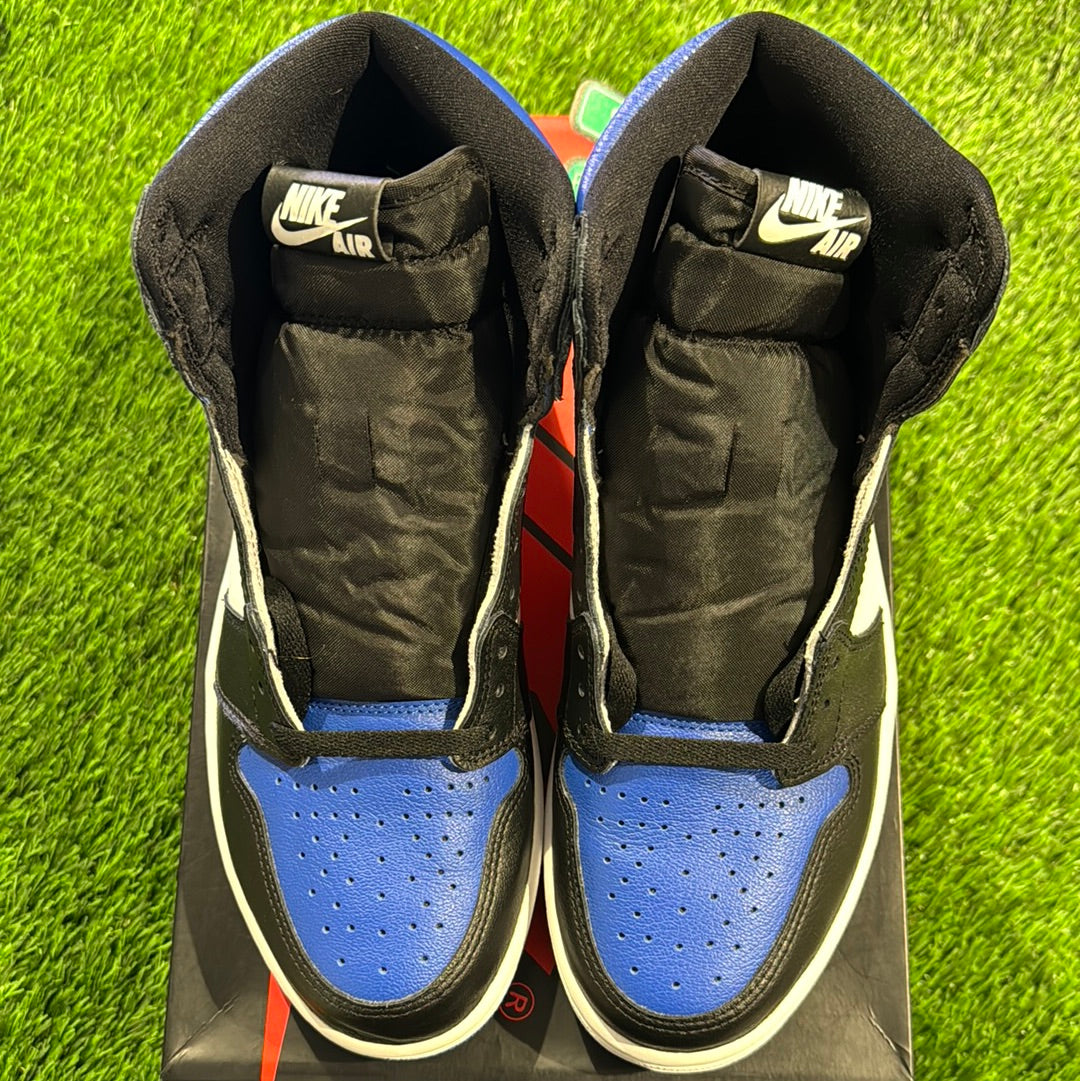 Air Jordan 1 Retro High OG 'Royal Toe'