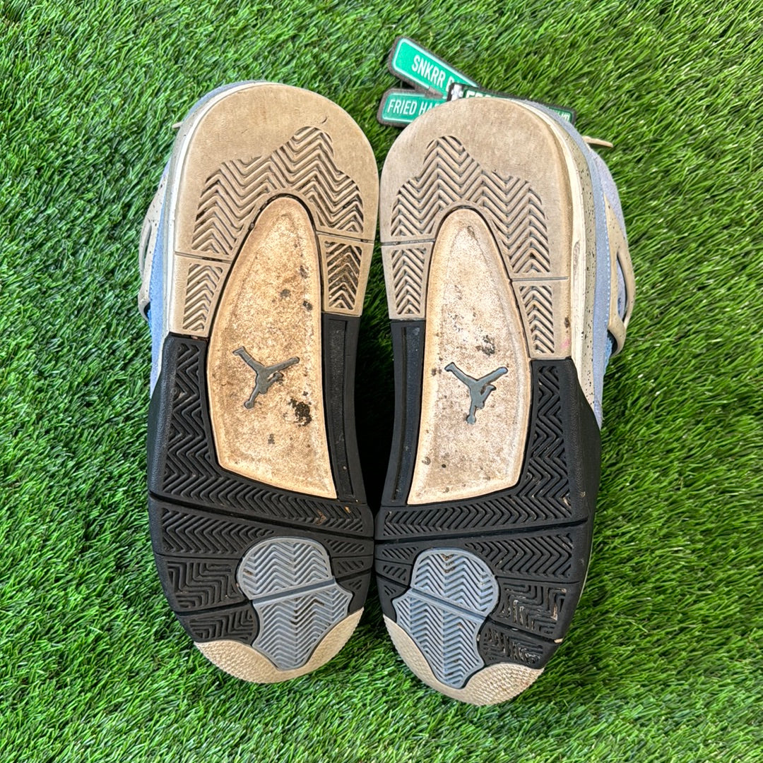 Air Jordan 4 Retro 'University Blue'