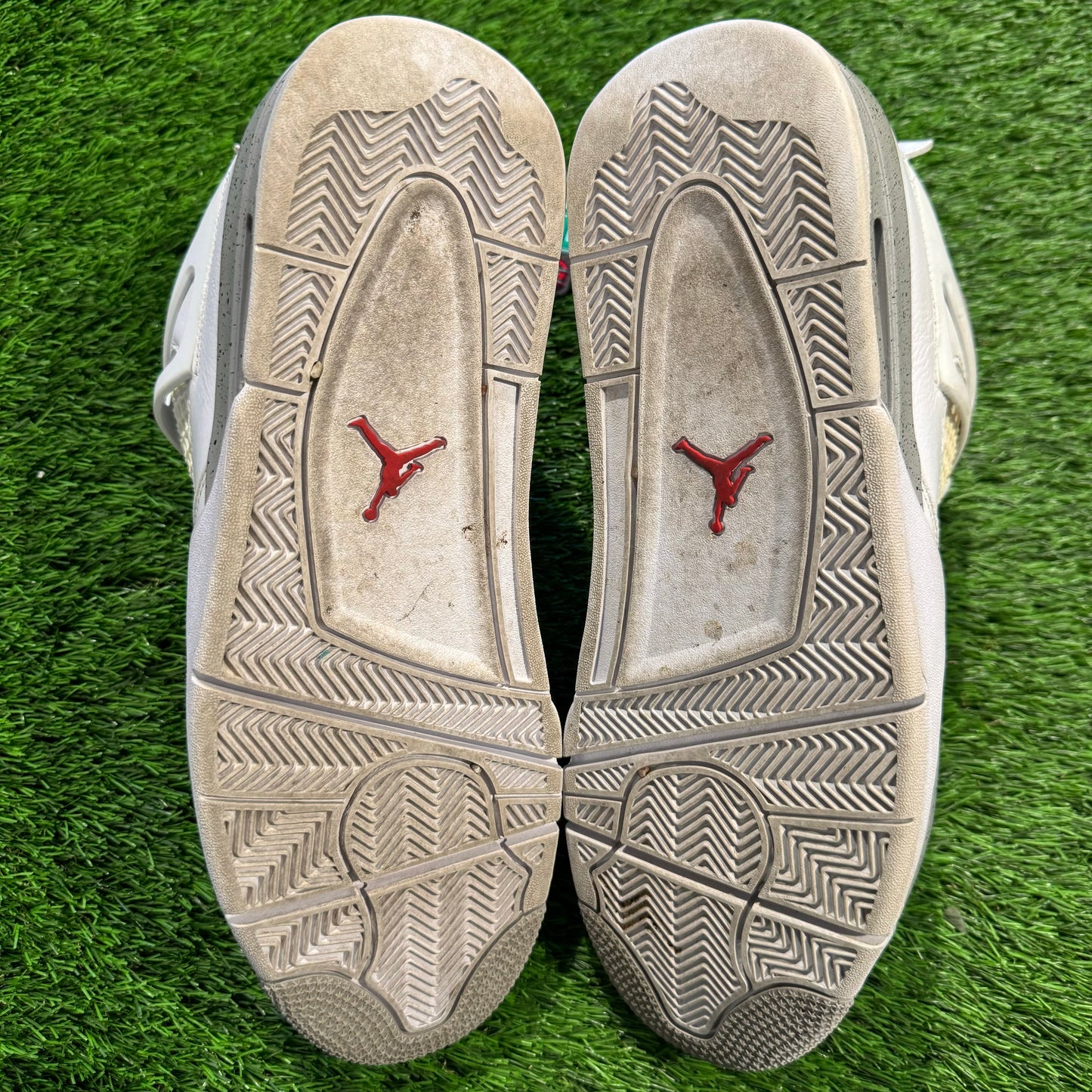 Air Jordan 4 Retro 'White Oreo'