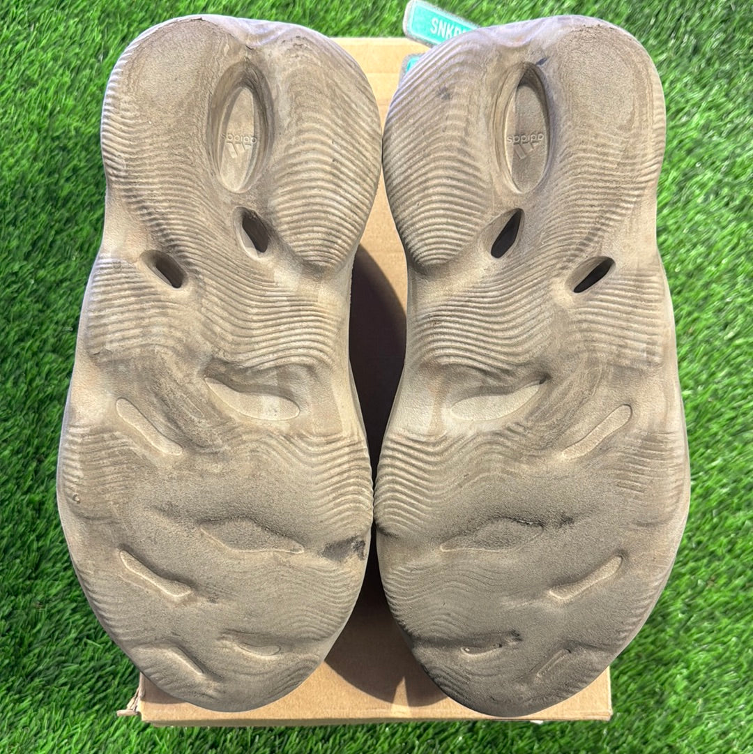 Yeezy Foam Runner 'Stone Sage'