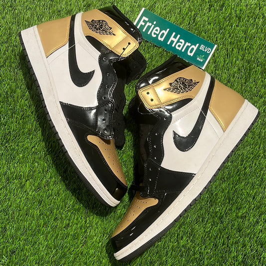 Air Jordan 1 Retro High OG NRG 'Gold Toe'