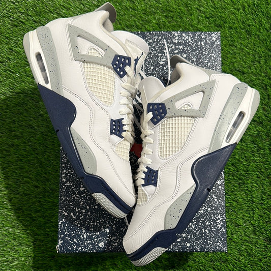 Air Jordan 4 Retro 'Midnight Navy'