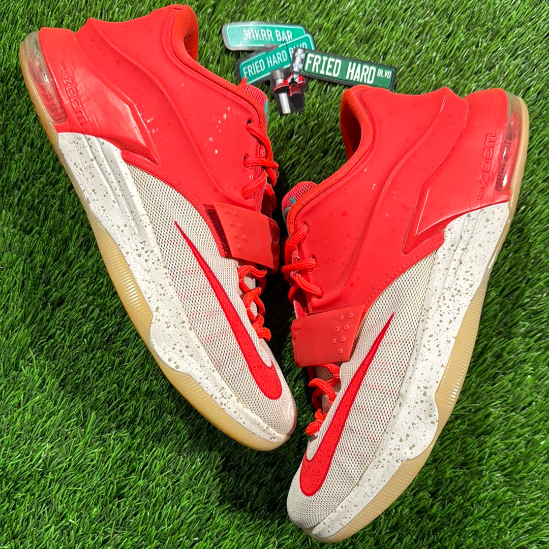 KD 7 Xmas 'Egg Nog' 10.5M/12W