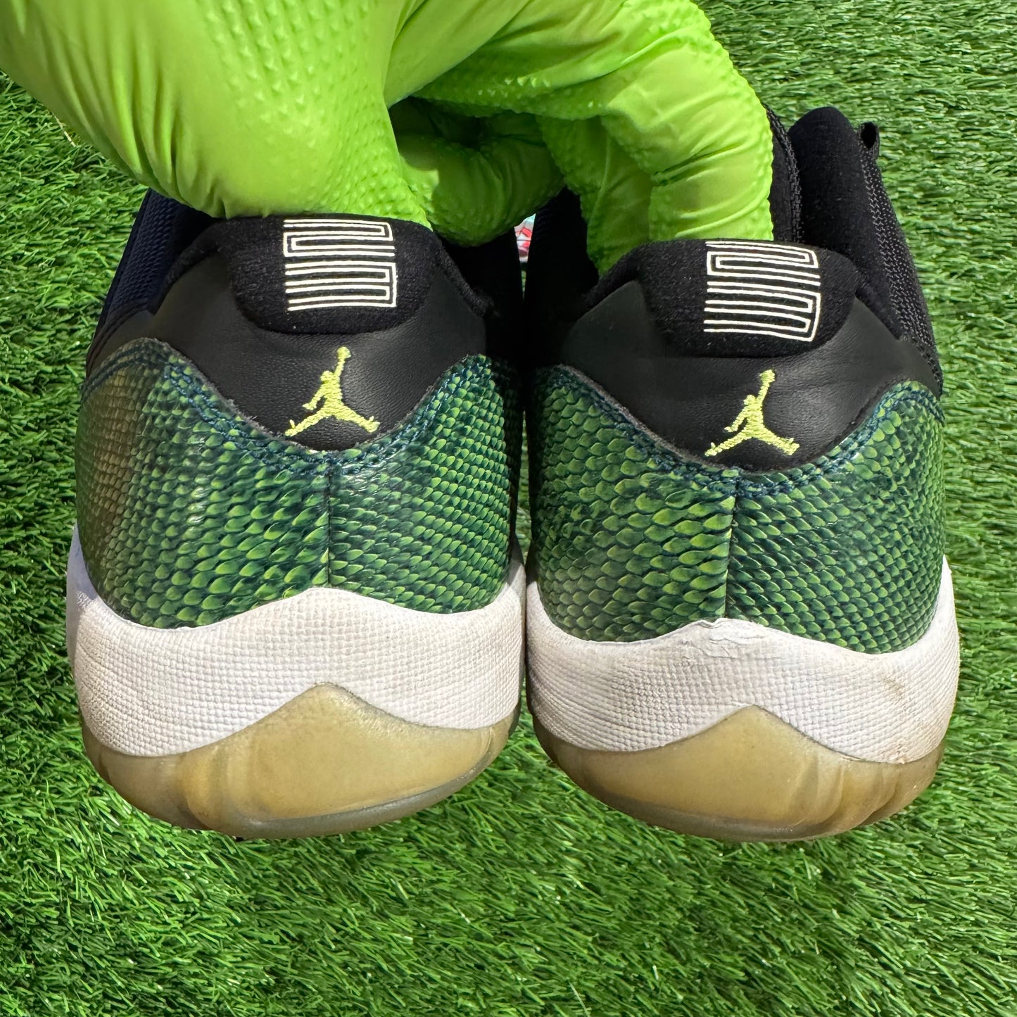 Air Jordan 11 Retro Low 'Snake'