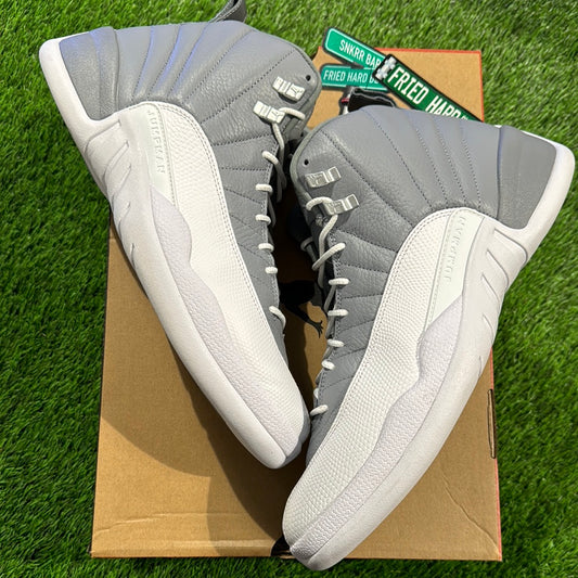 Air Jordan 12 Retro 'Stealth'