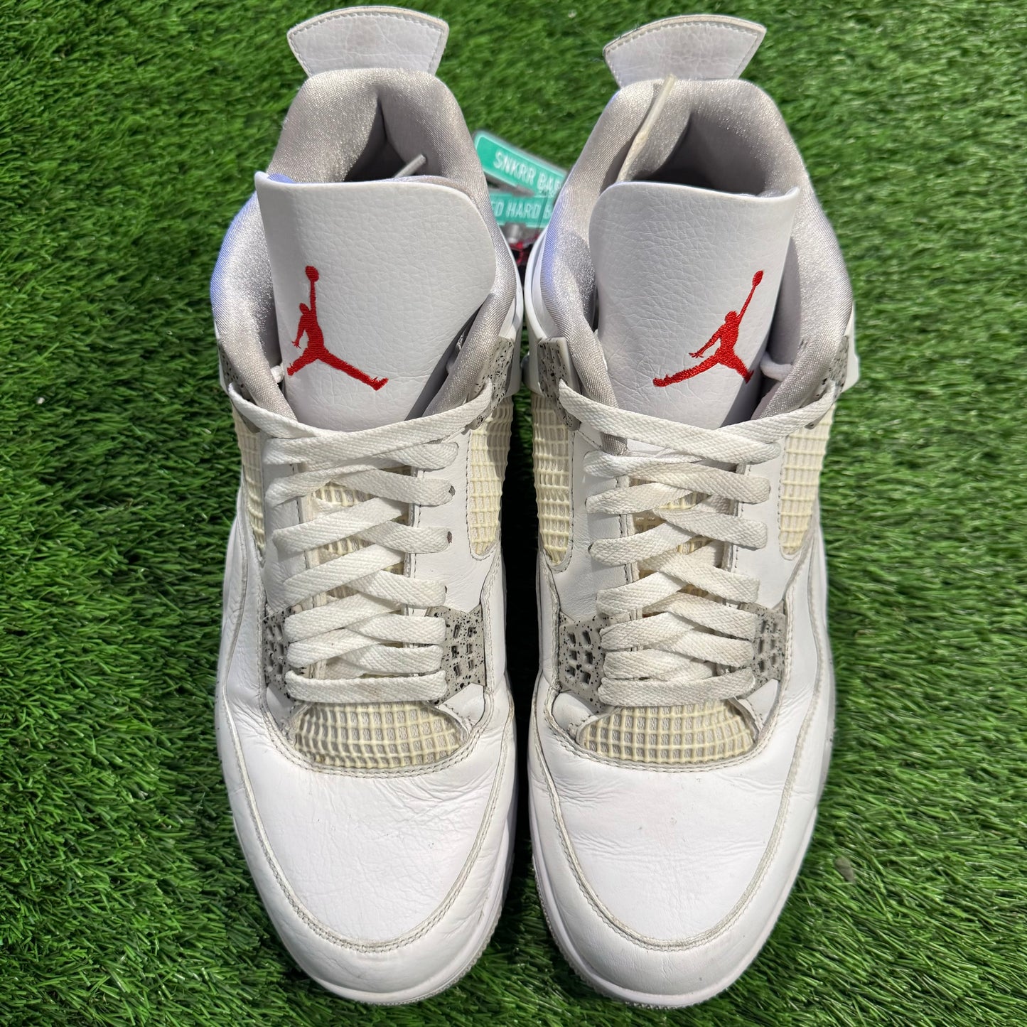 Air Jordan 4 Retro 'White Oreo'