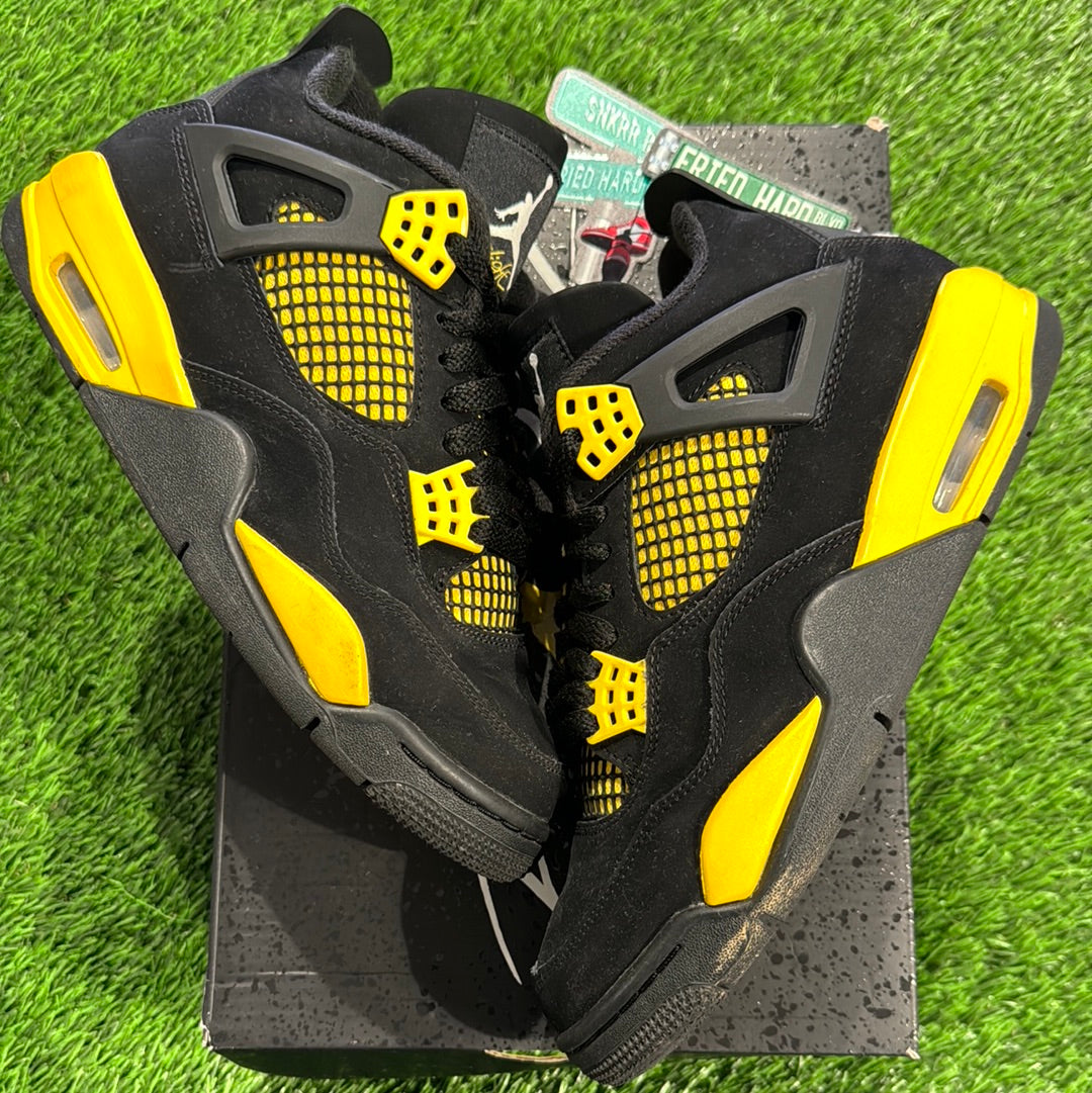 Air Jordan 4 Retro 'Thunder' 2023