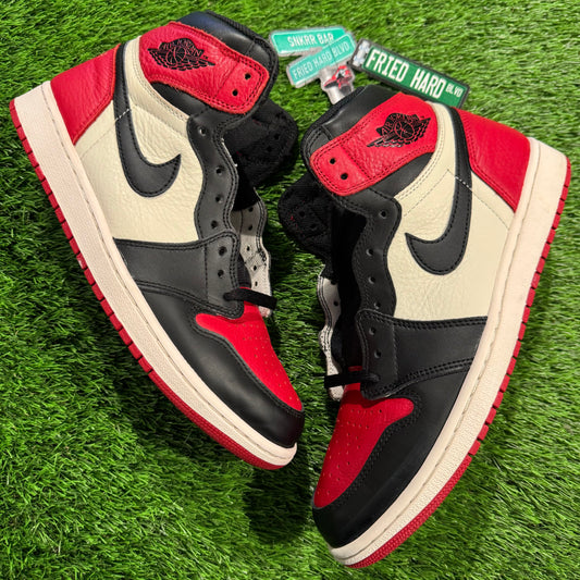 Air Jordan 1 Retro High OG 'Bred Toe'