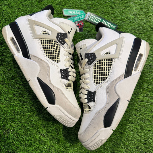 Air Jordan 4 Retro 'Military Black'