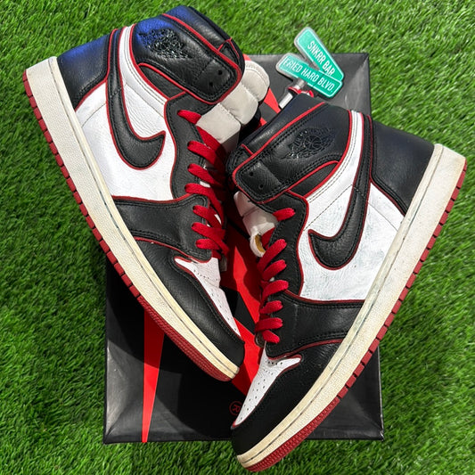 Air Jordan 1 Retro High OG 'Bloodline'