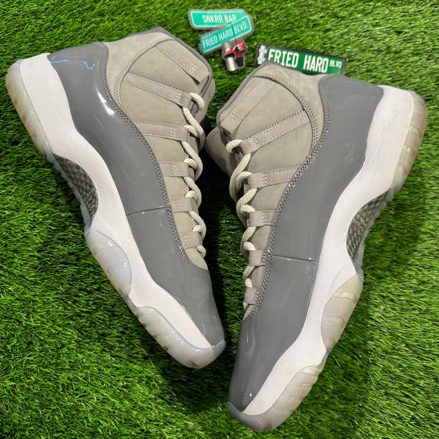 Air Jordan 11 Retro 'Cool Grey' 2021