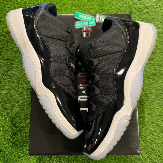 Air Jordan 11 Retro Low 'Space Jam'