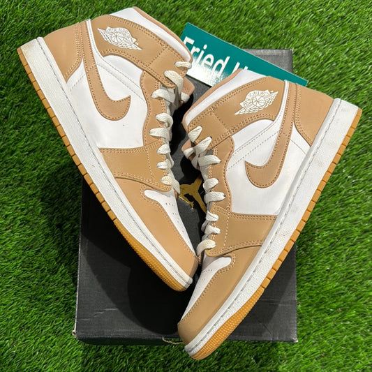 Air Jordan 1 Mid 'Tan Gum'