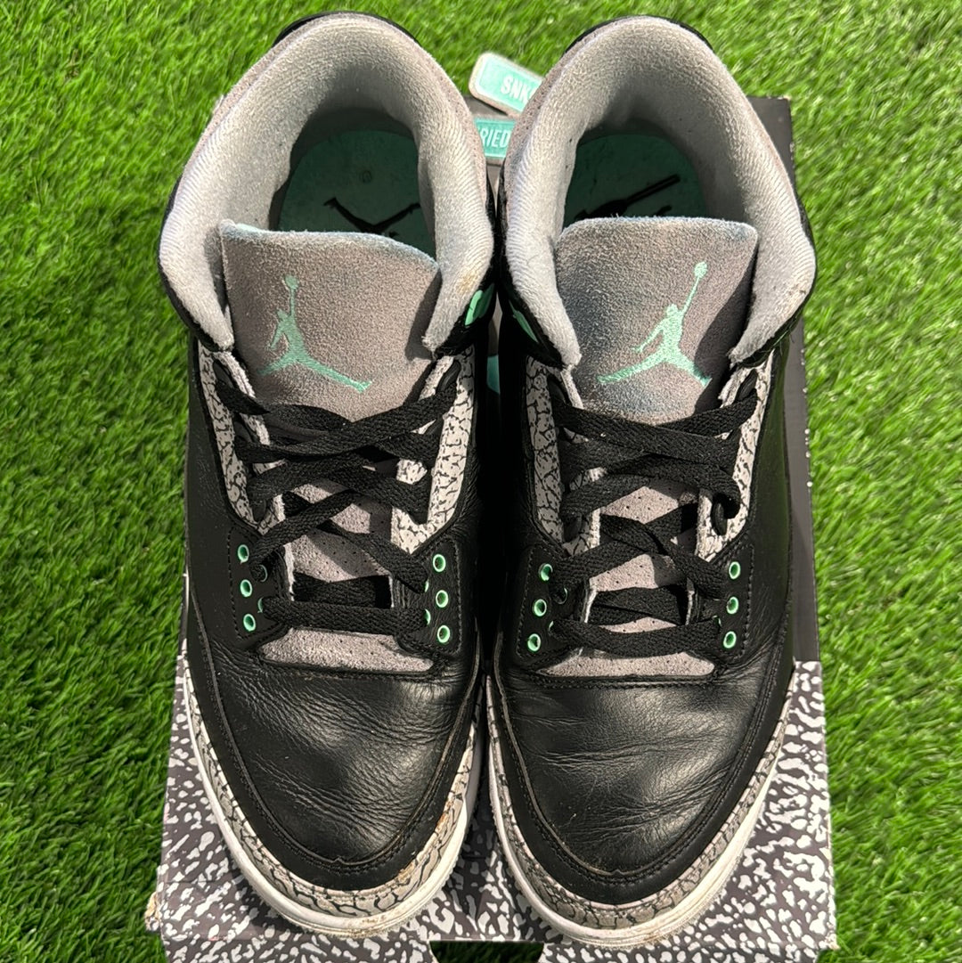 Air Jordan 3 Retro 'Green Glow'