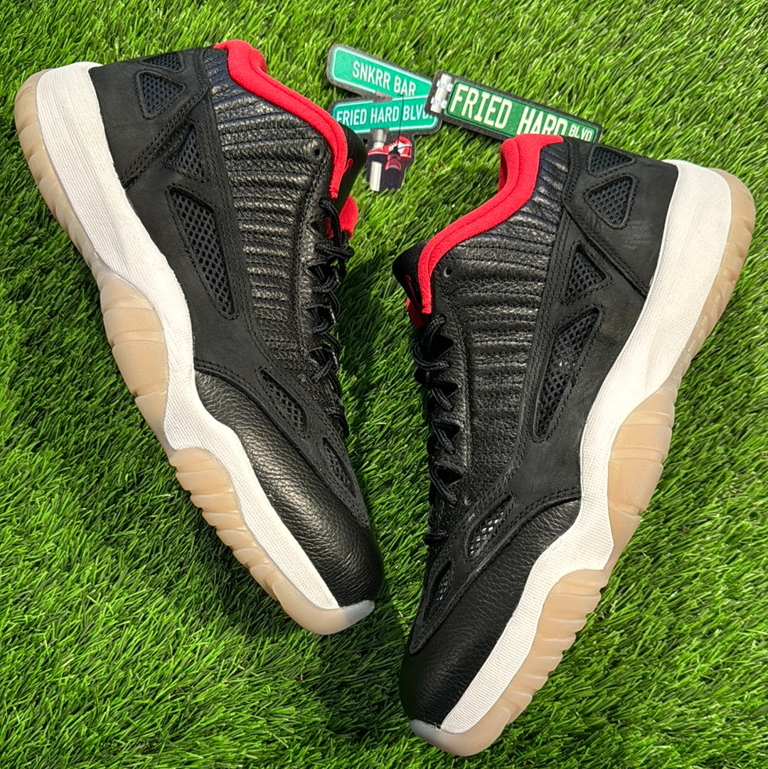 Air Jordan 11 Retro Low IE 'Bred' 2021