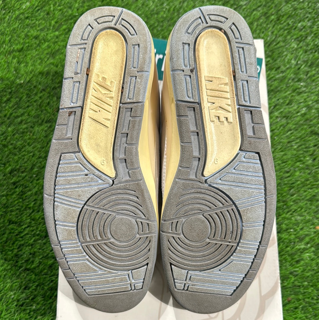 Wmns Air Jordan 2 Low 'Look, Up in the Air'
